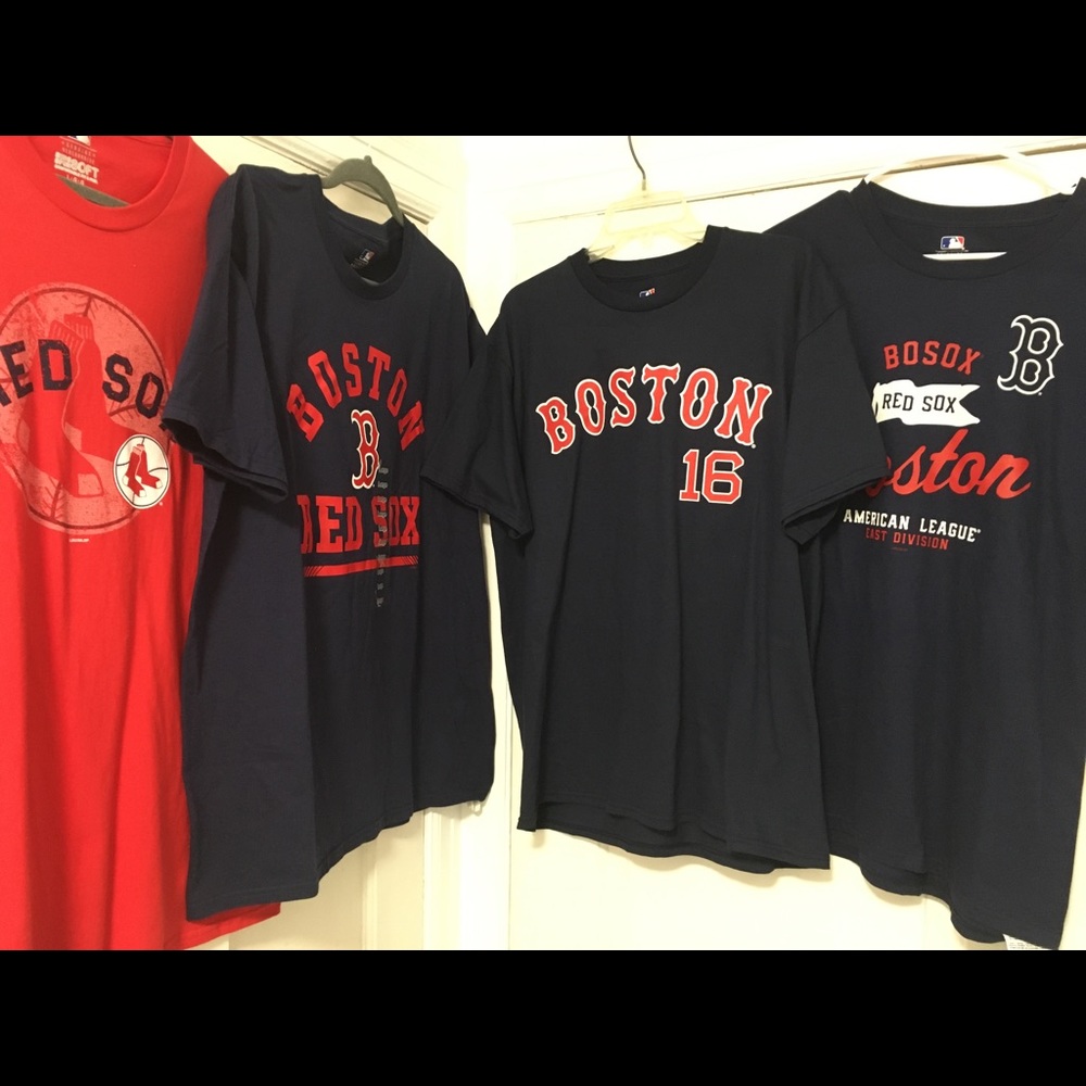 (4) Brand NewBoston Red Sox Mens Large T-Shirt Lot